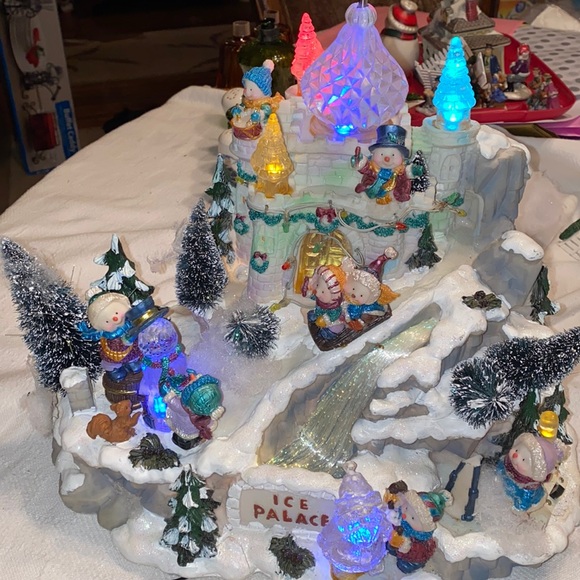 Christmas Streets Other - Fiber Optic animated lighted ice palace from 2005